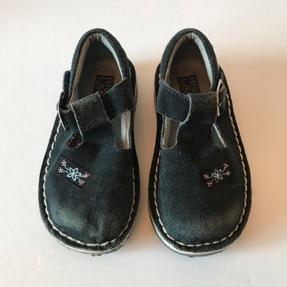 3/20$ Riverland navy suede embroidered shoes size 9 - Picture 4 of 8